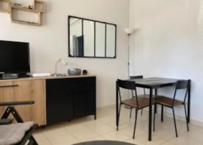 Apartmán Pieds Dans L'eau A Avec Jardin Et Equipements Complets - Fr-1-494-130 Royan