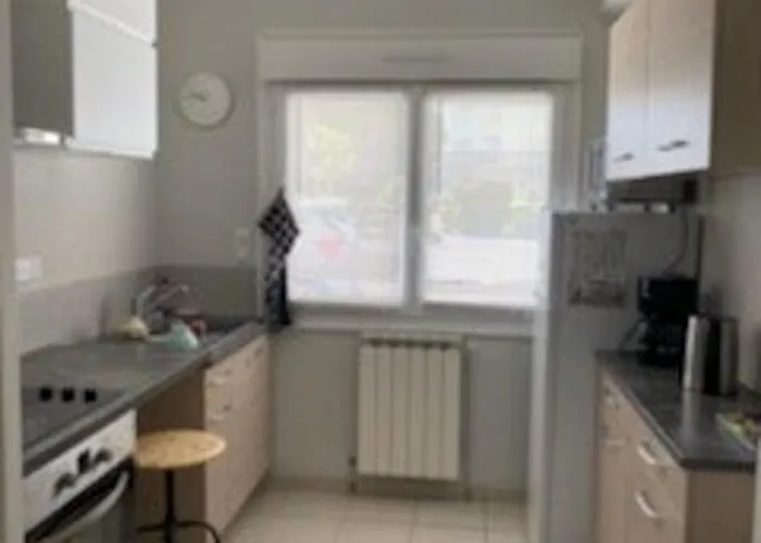 Pieds Dans L'eau A Avec Jardin Et Equipements Complets - Fr-1-494-130 * رويا